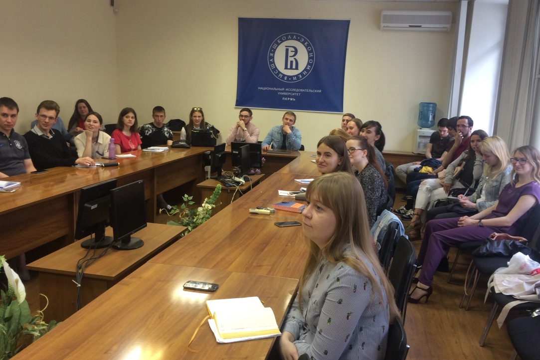 Студенты магистратуры НИУ ВШЭ - Пермь встретились с основателем компании «Сереброника»